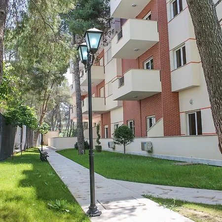 Luxury Golem Golem (Tirana)