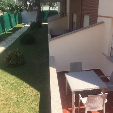 Apartament Luxury Golem Golem (Tirana)