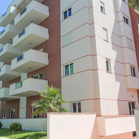 Apartament Luxury Golem